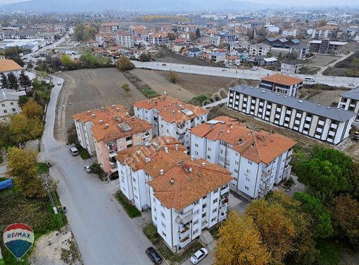 REMAX MAVİ CANAN GÜNAY KAYMAKAMLIK YAKINI SATILIK 2+1 DAİRE