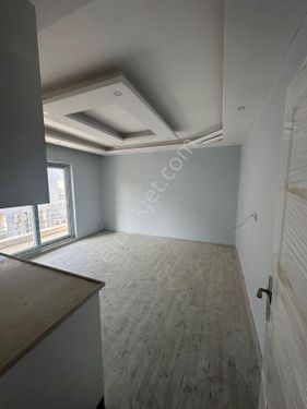 SÜMER KAMPÜS MEVKİ 1+1 BALKONLU SATILIK DAİRE