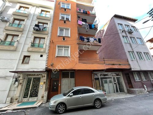  EMLAXODAN İZMİT KADIKÖYDE CADDE ÜSTÜ KİRALIK 2+1 DAİRE