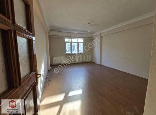 MEVLANA da 3. KAT 2+1 90M2 KİRALIK DAİRE