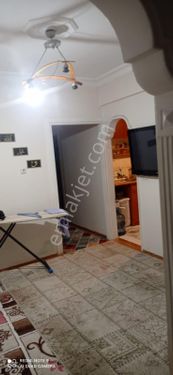 HÜRRİYET MAHALLESİNDE 2+1 SATILIK ARAKAT DAİRE -AKTİF GAYRİMENKUL-