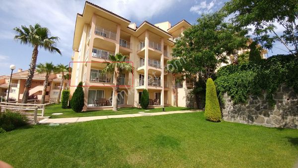  Kuşadası Golf & Spa Resort'ta Full Eşyalı Deniz Manzaralı Satılık 2+1