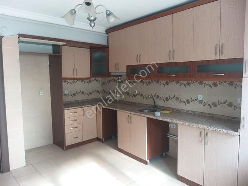  KARABAĞLAR ESERKENT TAKSİ DURAĞI YAKINI 2+1 ÇİFT WC 100 M2 ÇİFT BALKON ARAKAT DAİRE KİRALIK