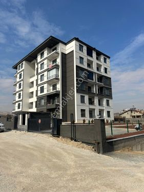  HOCACİHANDA   3+1  + ÇAMAŞIR ODASI  SATILIK  REZİDAS DAİRE 