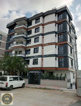 TUZLA MERKEZ MARİNA DENİZ MANZARALI SIFIR LÜX KİRALIK 3+1 DAİRE