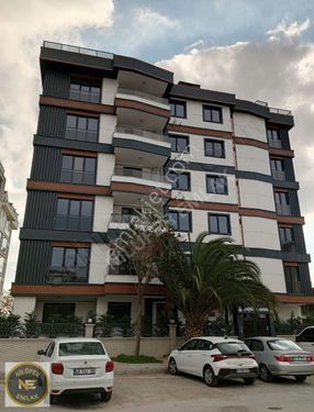 TUZLA MERKEZ MARİNA DA KİRALIK EŞYALI 1+1 LÜX DAİRE