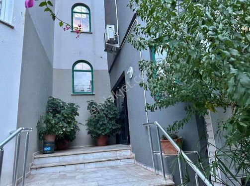 Lotus'tan Marmaris Siteler'de Kiralık 3+1 Çatı Dubleks Daire