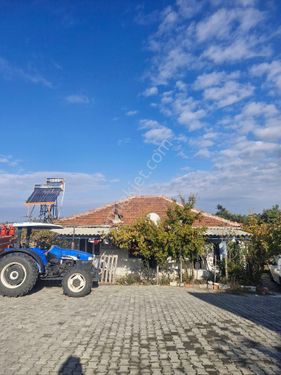 Kınık Arpasekide bahçeli muhtesem köy evi