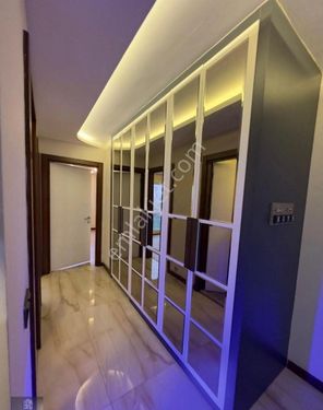 Gürselpaşa'da Havuzlu/güvenlikli Sitede 2+1 Satılık Daire