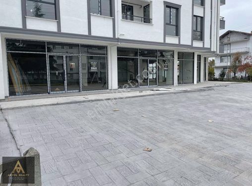 Köseköy/merkez Kiralık 300m2 Cadde Üzeri Sıfır İşyeri