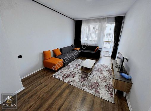 Marka'dan Dpü Karşısı Madrid Apartmanında Lüks Eşyalı 1+1 Daire