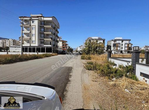 MERKEZDE ATATÜRK CADDESİNE 200 metre 1+1 Y.GİRİŞ 50 M2 10.000