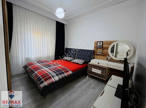 Barsamada Satlık 1128 M2 Arsalı 280 M2 Kullanım Alanlı Villa