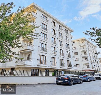 SANCAKTEPE ABDURRAHMAN GAZİ MAH SİTE İÇİNDE 3+1 LÜKS DAİRE