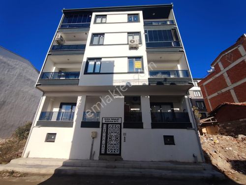 EDREMİT TURHANBEY MAHALLESİNDE MERKEZİ KONUMDA KİRALİK DAİRE 