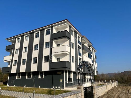 Zonguldak Çaycuma Pehlivanlarda Satılık 3+1 Daire