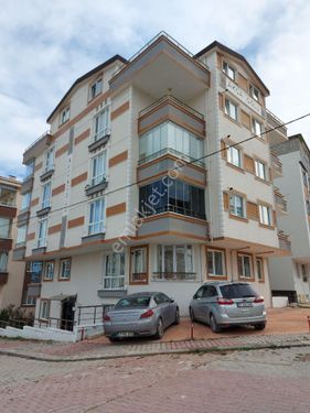 2+1 Kullanışlı Daire