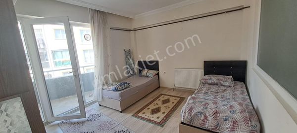 Uşak Çay Kenarı Satılık 1+1 Apart