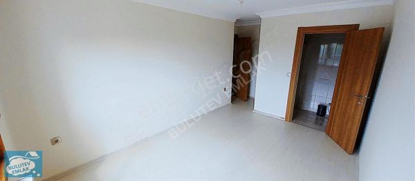 Beyaz Konaklar Rezidansta 2+1 90 M2 Boş Çok Az Kullanılmış Daire