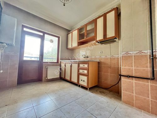 Beyoğlu'ndan Merkezi Lokasyonda 3+1 Kiralık Daire