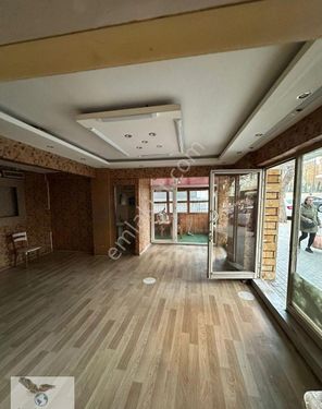 Müslüm Emlaktan Cadde Üzerinde 45m2 Kiralık Dükkan