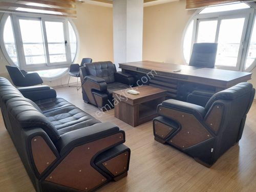 Faz'dan Kiralık Ofis Royal İş Mrkzi 80 M2 Eşyalı 11.kat 1+1 Ofis