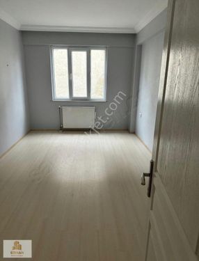 Kırklareli Vize Devlet Mahallesi 2+1 95 M2 Satılık Daire