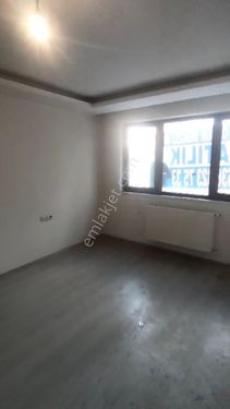 Özgür Denizli"den İncili Mah.eskişehir Cad.55m2 Satılık 1+1 Daire