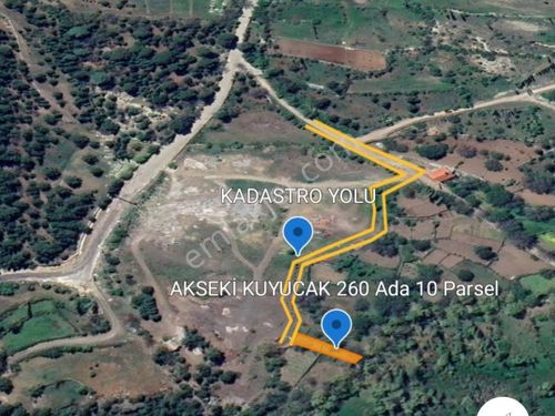 Akseki Kuyucak'ta Satılık Yatırımlık 220 M2 Tarla Kadastro Yolu Var