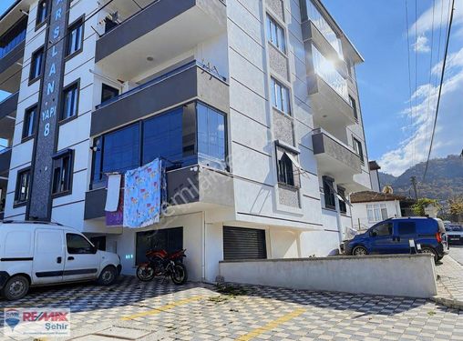 Re/max Şehir Yalova Taşköprü'de Satılık Daire