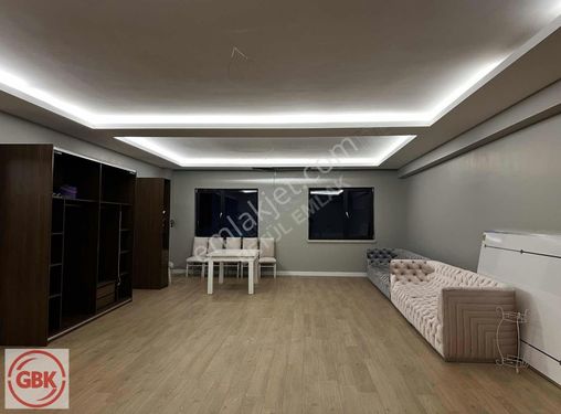 Gaziosmanpaşa'nın Gözdesi Kuvars Kule'de Satılık 6+2 Villa