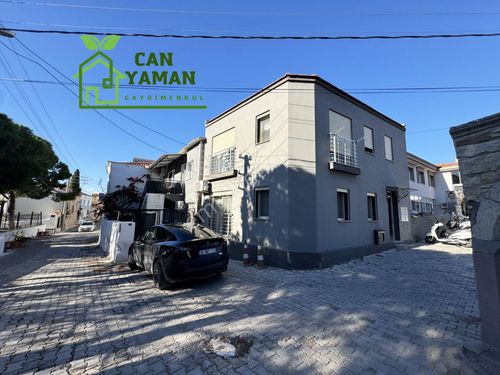 Çeşme Merkez’de 2+1 Köşe Konumlu, Yeni Satılık Daire