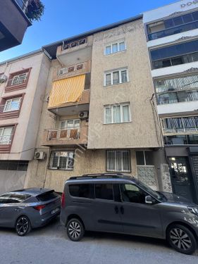 Yeşilyurt'ta Bahar Mahallesi'nde Satılık 4 Katlı Bina