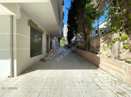 Bağdat Caddesi Üzerinde Tabela Değeri Yüksek 3+1 Kiralık