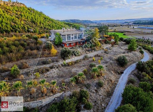 Kayadibi Köyünde Çiftlik Evi