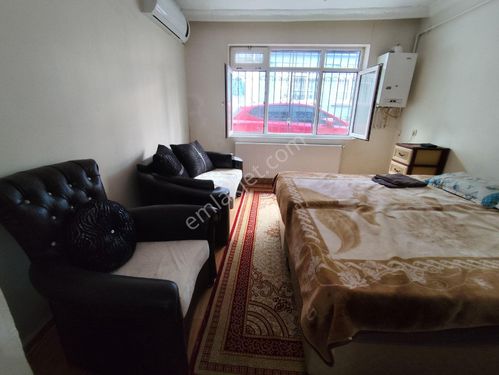 Yedikulede Eşyalı 2+1 Kiralık Daire