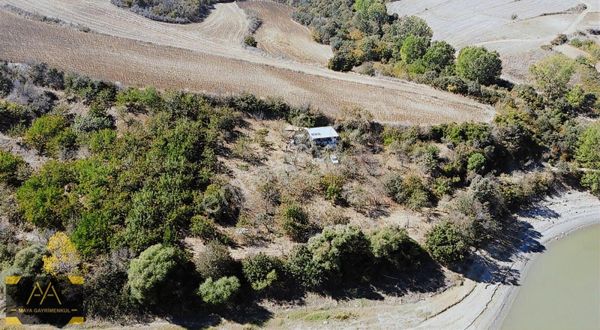 Tekirdağ Bıyıkali Göletine Sıfır Satılık 15.000 M2 Bahçe