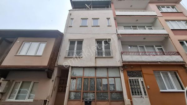 Roma' Dan Yenice Mahallesin De Satılık Bina