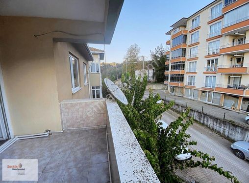 Çarşı Ya Çok Yakın Müstakil Ev De Kiralık Daire