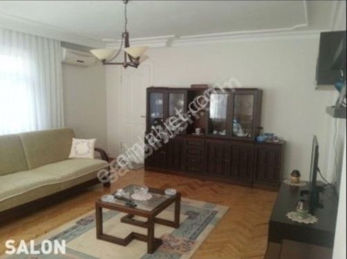 Küçükçekmece 2+1 90m2 Geri Dönüşüme Uygun