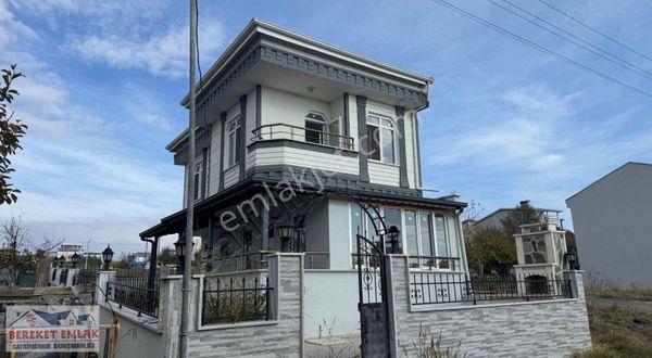 Güney Cepheli Full Deniz Manzaralı Doğal Gazi Elektriği Mevcut