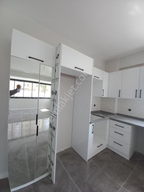 Sarıçam Çarkıparede Caddeye 500 Mt 45 M2 1+1