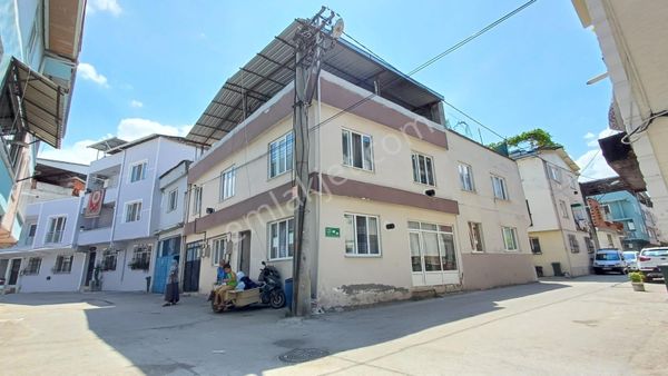 Downtown Karşısında M.akif Mahallesinde 2 Katlı Müstakil Ev