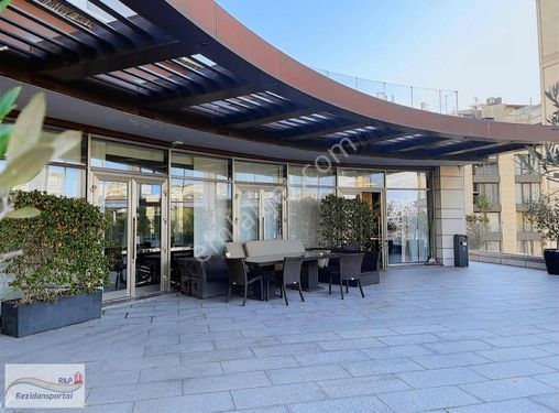 Nişantaşında Boğaz Manzaralı 600 M2 Teraslı Kiralık Showroom