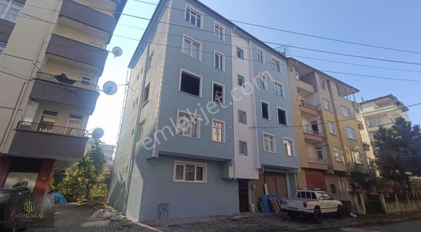 Cumhuriyet İlköğretim Karşısı 2+1 Satılık Daire 120 M²