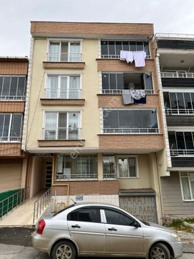 Bafra Vip Gayrımenkulden İshaklı Mahallesinde Satılık Daire