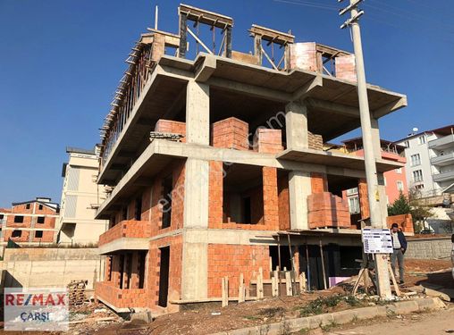 Remax Çarşıdan Derince Çınarlı Mah. 3+1 Satılık Daire