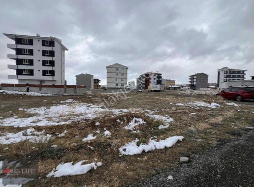 Rwlıfe // Emek Mah.şehir Hastane Yanı 4 Kata İmarlı Satılık Arsa