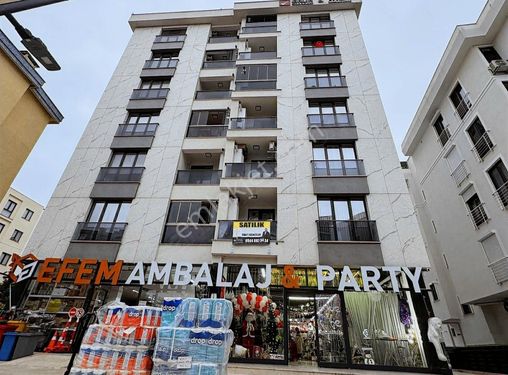 Pendik Sapanbağlarında Ana Cadde Üzeri 90m² 2+1 Satılık Daire