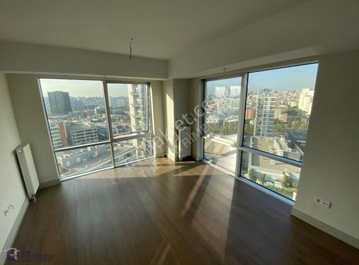 Suryapı Corridor'da Satılık 2+1 102 M2 Köşe Daire